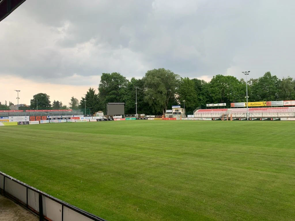 Großes Weihnachtsliedersingen im Stadion "Fröhliche Weihnacht überall"