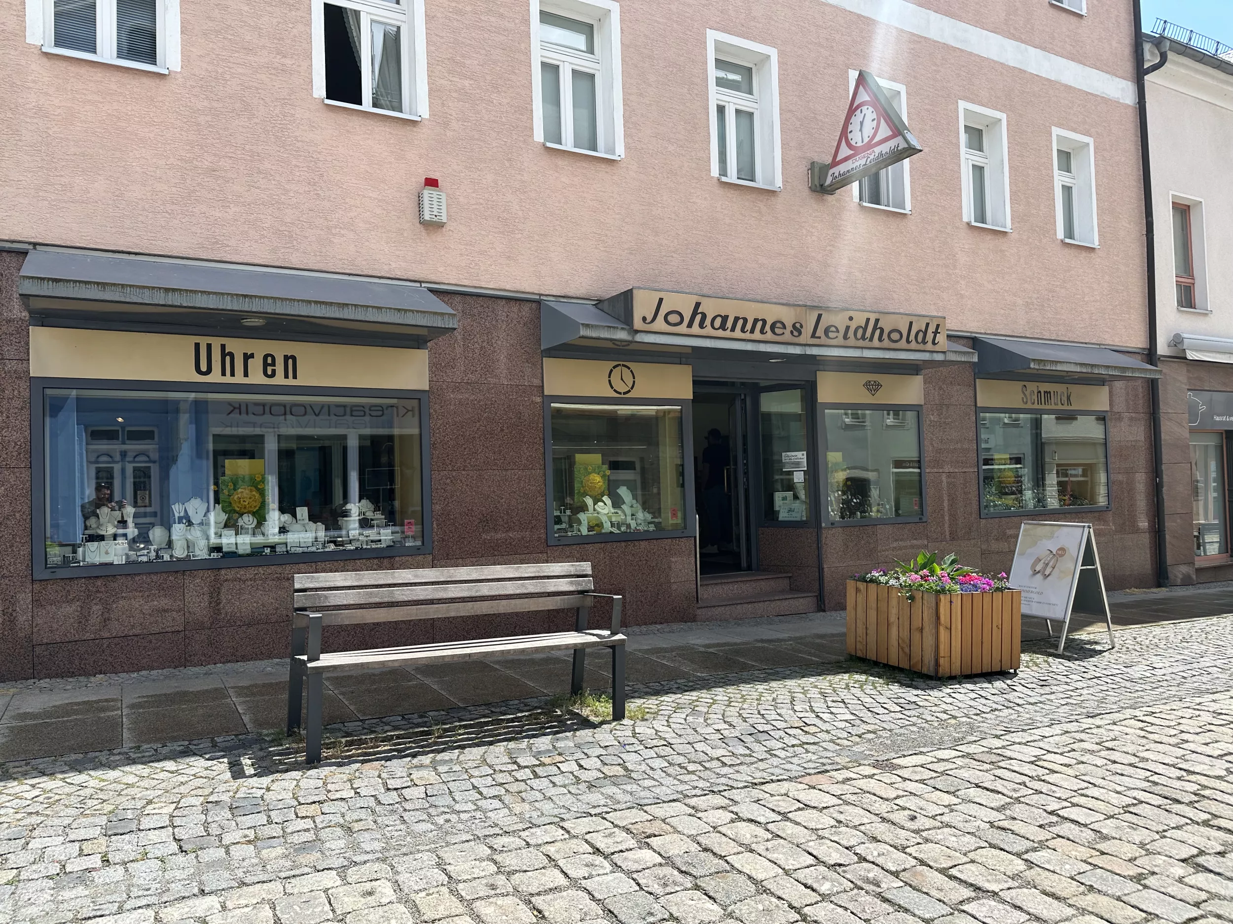 Uhren und Schmuck Leidholdt